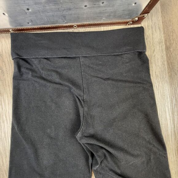 Victoria's Secret Flare Yoga Pants size S - Picture 5 of 6